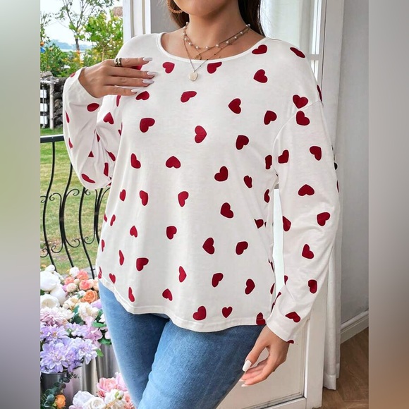 SHEIN Curve 1XL Heart Print Open Back Tie Top Valentine Long Sleeve - Picture 2 of 10